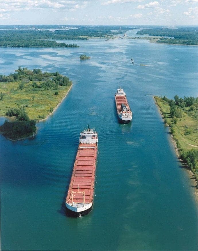 Bulk Vessel passing St. Lawrence Seaway_ Daily Logistics